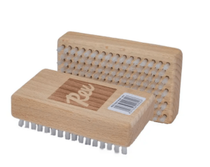 Rex krtača Nylon- najlonska ročna krtača.